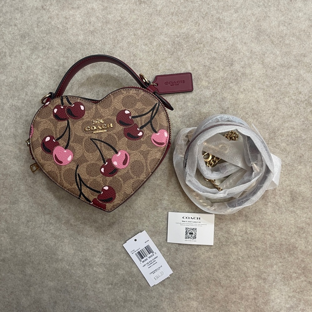 Coach Heart Cherry Signature Canvas Tan Marrón Double Zip Crossbody Purse - Picture 8 of 16